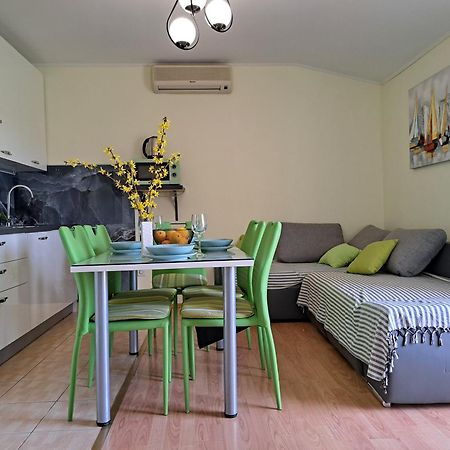 Apartment Penic Kaštela Exterior foto