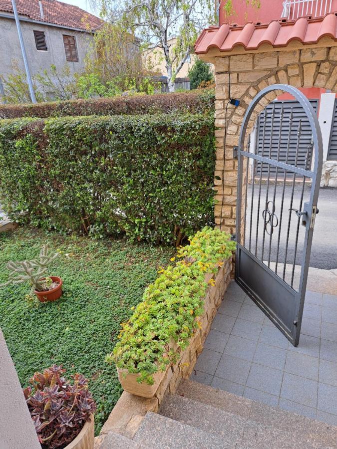 Apartment Penic Kaštela Exterior foto